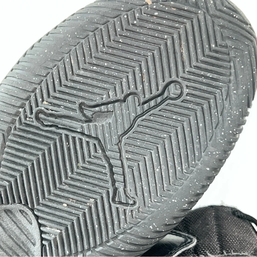 Nike Air Jordan‎ Stay Loyal Triple Black Sneakers Shoes Youth 6